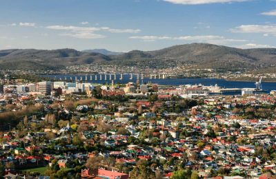 بهترین مکان ها برای زندگی در استرالیا به عنوان مهاجر در سال 2023 9 Hobart Australia